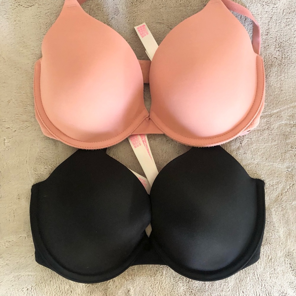 2 Victoria’s Secret PINK bras